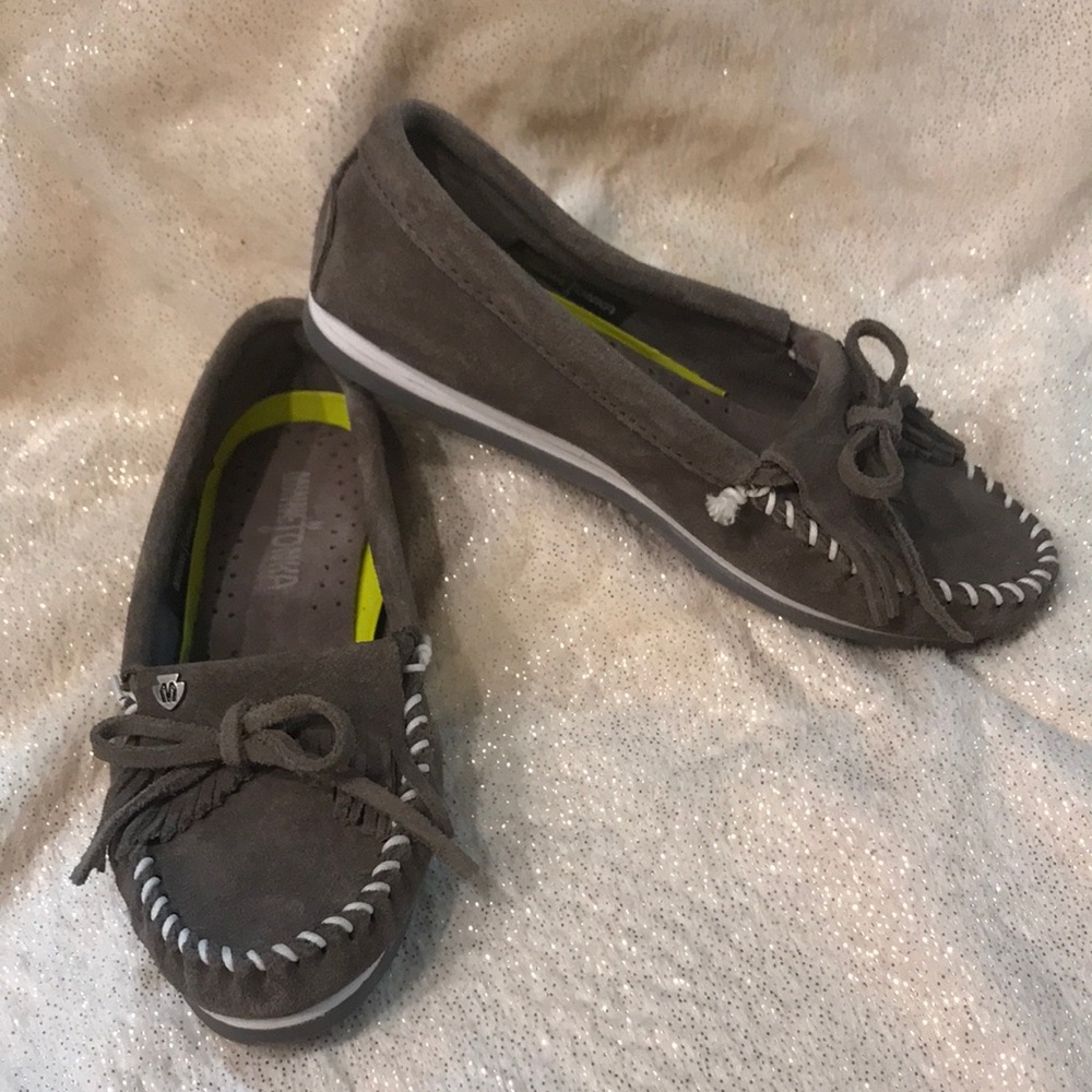 Women’s Minnetonka Kilty Plus Moccasins 5.5